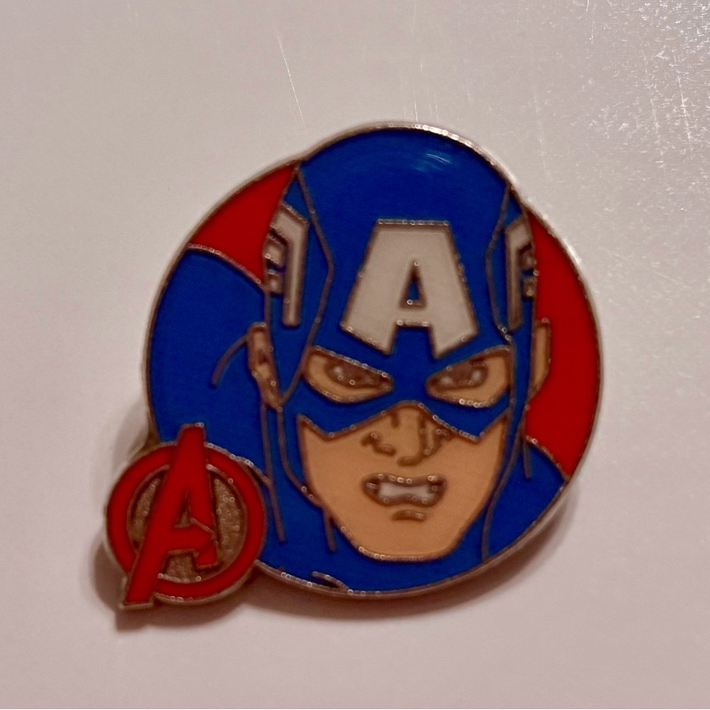 3/$25 Disney Trading Pins Marvel Captain America Avengers